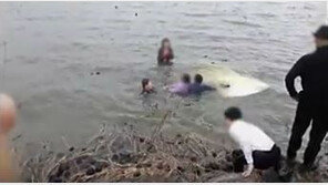 [영상]저수지에 빠진 승합차에 아직 2명이…‘참경찰’의 흔한 구조 모습