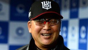 [빅마우스] KT 김진욱 감독 “S” 外