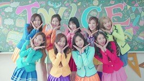 ‘日서 인기폭발’ 트와이스, 줄넘기하며 좌충우돌한 사연