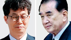 판문점서 마주앉은 문재인 대통령 ‘복심’-김정은 ‘집사’