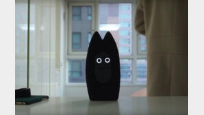 내 친구가 뭐 하고 있는지 공유해주는 소통 로봇 '프리보'