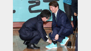 박원순 캠프 건너편에 캠프 꾸린 안철수