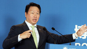 최태원 회장 “앞으론 사회적 가치가 기업의 생존조건”