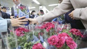 “어버이날 공휴일되면 해외여행만 증가?…황금연휴 매년 있는 것 아냐”