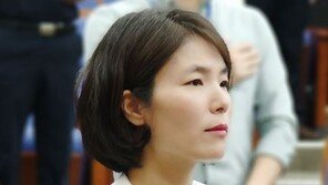 전희경 “김기식, ‘감독’ 운운하는 자리 가면 안 되는 자…조국과 함께 사퇴”