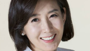 나경원, 100분 토론서 유시민과 설전 후  “‘법률로써’ 문구, 국회 제출안엔 없어”