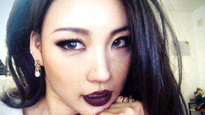 “이효리부터 장첸까지”…이사배, ‘얼굴복사기’ 분장 모음 ‘대박’