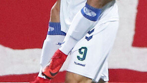 머리로… 발로… 의기양양 김신욱