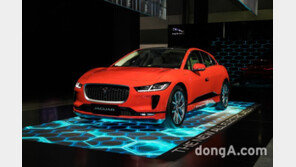 친환경 럭셔리 브랜드 도약… 재규어랜드로버, ‘I-페이스·레인지로버 PHEV’ 공개