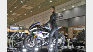 BMW모토라드, 슈퍼바이크 ‘HP4 레이스’ 국내 첫선… 가격 9900만원