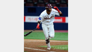 ‘2년차·만20세·이종범의 아들’ 여전히 뜨거운 이정후의 세 화두