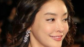 靑 “故 장자연 사건, 성접대 강요·알선 혐의 공소시효는 남아”