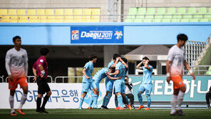 ‘용병 이탈+퇴장+자책골’ 대구, 3중고 뚫고 첫 승!
