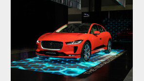 고성능 럭셔리 전기차…재규어 ‘I-PACE’ 공개