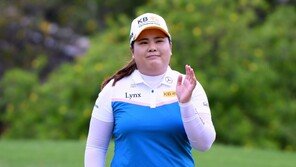 잇달아 우승 경쟁…박인비의 뜨거운 4월