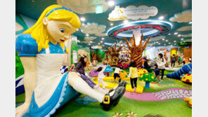 롯데월드, ‘실내 공기질 인증’ 연속 합격