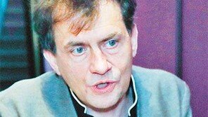 “제한된 SNS 플랫폼, 정보편식 악영향”