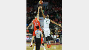 서울에서 끝내려는 SK, 원주로 가려는 DB