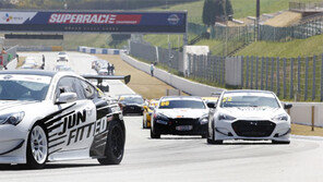 심장 울리는 굉음, 한국 최고 레이싱