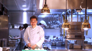 [Food&Dining4.0]스타 셰프 에드워드권이 소개하는 모던 한식 레스토랑 ‘엘리멘츠’