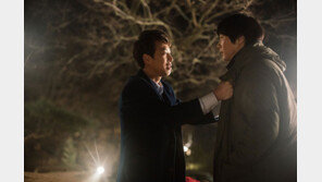 섬뜩한 ‘살인소설’, 유권자에게 고하다