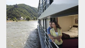 [Enjoy Life]객실에서 만끽하는 라인강 풍경… 와인보다 달콤한 크루즈 여행