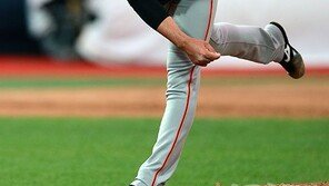 한용덕 감독은 왜, 박상원의 ‘액션’이 반가울까