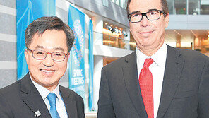 김동연 “외환시장 개입 공개 점진적으로”, 이르면 5월부터 3개월 단위 공개 유력