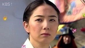 ‘유방암 사망’ 故 김영임, 생일 맞아 추모 물결…28세 꽃다운 나이에