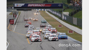 금호타이어, 국내 스톡카 레이서스서 기선제압