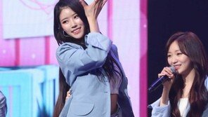 [동아포토]러블리즈 이미주, 베일 벗은 ‘힐링’ 안무