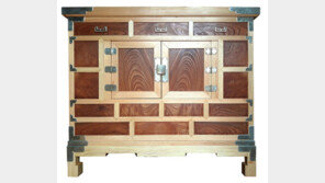 ‘한송전통목가구연구회’ 회원전… 26일부터 진주시 경남문예회관서