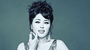 [연예뉴스 HOT5] 29kg 감량한 홍지민, 가수 재도전