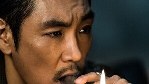 조진웅, 턱선 드러내자 팬들 ‘화들짝’…“살 빼니 송승헌”