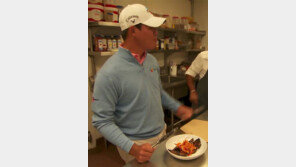 美 골프장 메뉴에 ‘김시우의 김치 갈비’