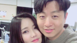 유상무, 투병 때 곁 지킨 김연지와 결혼 확정…“상견례 후 결혼식 날짜 잡을 것”