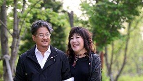 [인터뷰] 이무송·노사연 부부 “연애 때처럼 여전히 설레요…다시 태어나도 또 반하겠죠”