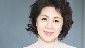 데뷔 40주년 심수봉, 5년 만에 새 앨범…남북통일 기원 등 13곡 담아