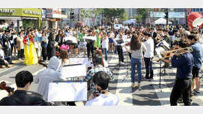 신촌 연세로, 金 오후2시∼日 오후10시 ‘차없는 거리’