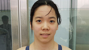 박태환 후배 여중생, 언니들 제치고 1위