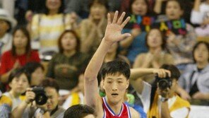 허재 “나를 ‘형’이라 부르던 北 리명훈…술 한 잔 권할 날 왔으면”