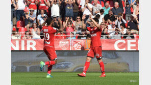 ‘1골 1도움’ 권창훈-황희찬, 경쟁은 계속된다.