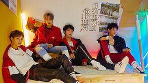 [인터뷰] 아이즈 “방시혁 선생님 먼저 연락 와…제대로 된 밴드 음악 보여줄 것”