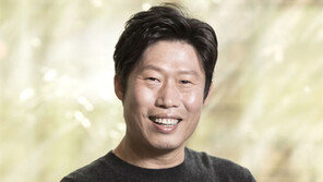 유해진 “부모 가슴에 대못 박은 저를 돌아봤죠”