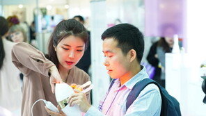‘2018 서울국제화장품·미용산업박람회’ 개막…K-뷰티 알리다