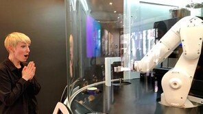 스타벅스, 샌프란시스코 매장에 '바리스타 로봇' 투입