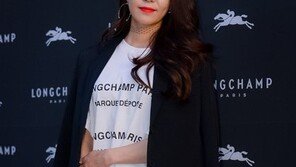 [스타일리포트②] 슈트 베스트 보아 & 워스트 설리