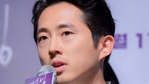 [내가 왜 떴게?] 스티븐 연-욱일기 좋아요?…우리를 ‘욱’하게 만든 ‘미운 손’ 外