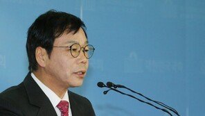 ‘정치자금법 위반’ 한국당 이완영 의원, 1심서 의원직 상실형 