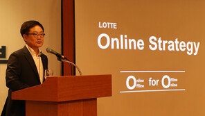 [비즈 프리즘] ‘신세계 1조’에 롯데 3조원 돈폭탄 맞불